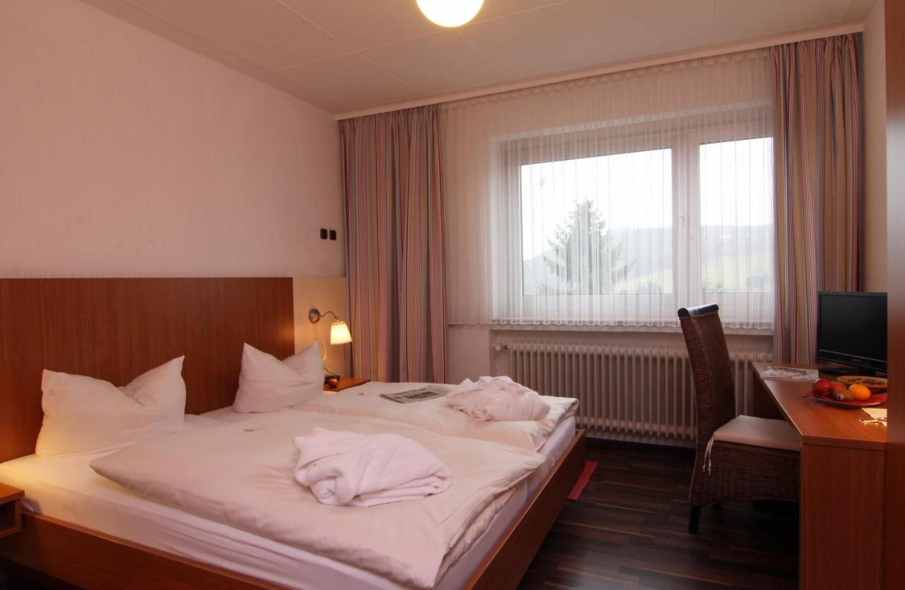 Hotel Lahnblick Bad Laasphe Exterior photo